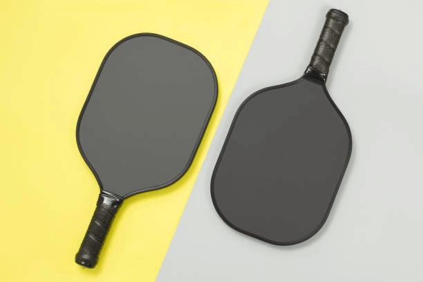 Kevlar vs Carbon Fiber vs Graphite vs Fiberglass Pickleball Paddle