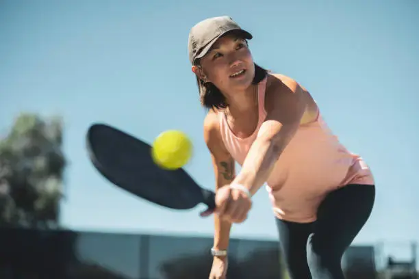 can you play pickleball on a tennis court?