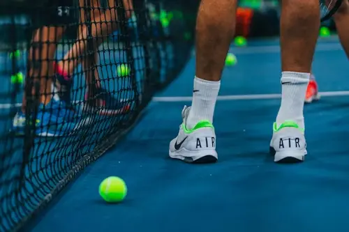 The Ultimate Guide to Padel Shoes: for Beginners and Beyond